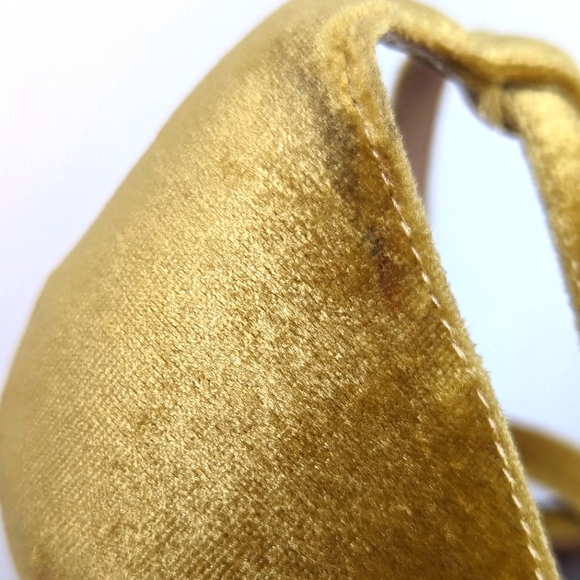 Revolve RAYE Heels Gold Velvet Blake Heels Size 9 - Picture 16 of 16